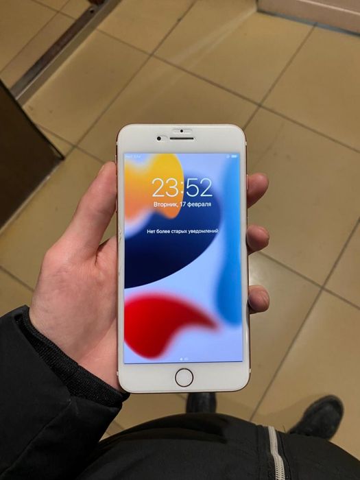 Айфон 7+ 32gb в идеальном состоянии