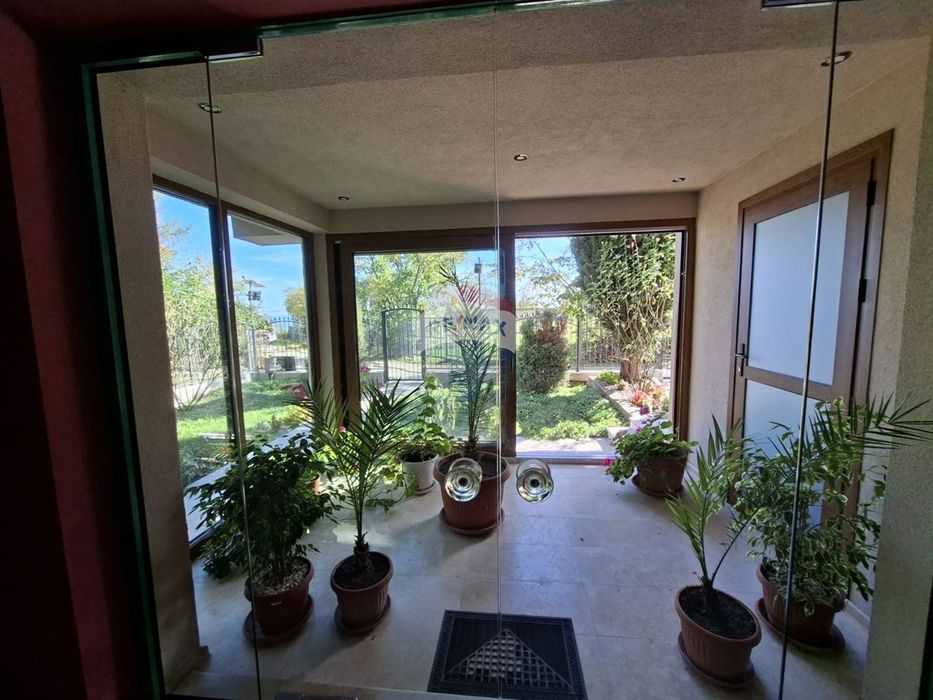 Хотел за продажба в м-т Кабакум, Варна, ТЕ