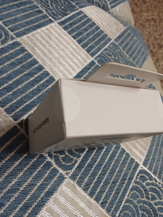 Беспроводной наушник Galaxy Buds Core