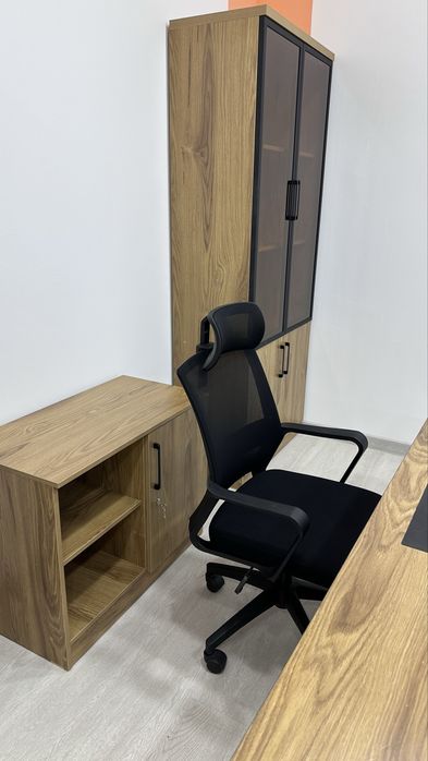 Ofis uchun mebel kamplyekt