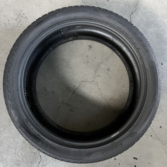 2 Anvelope iarna 275 40 22 Pirelli