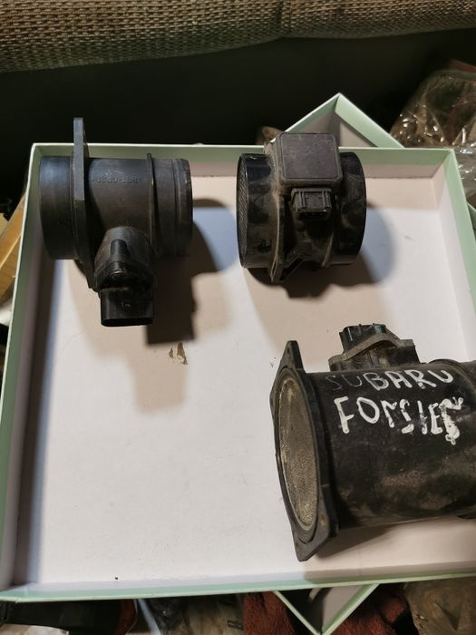 Запчастей на машине машину