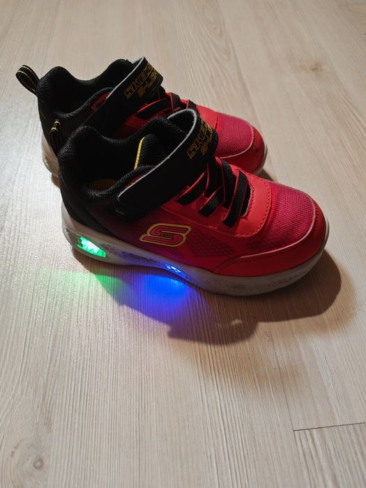 Vând adidași copii Skechers S light nr 26