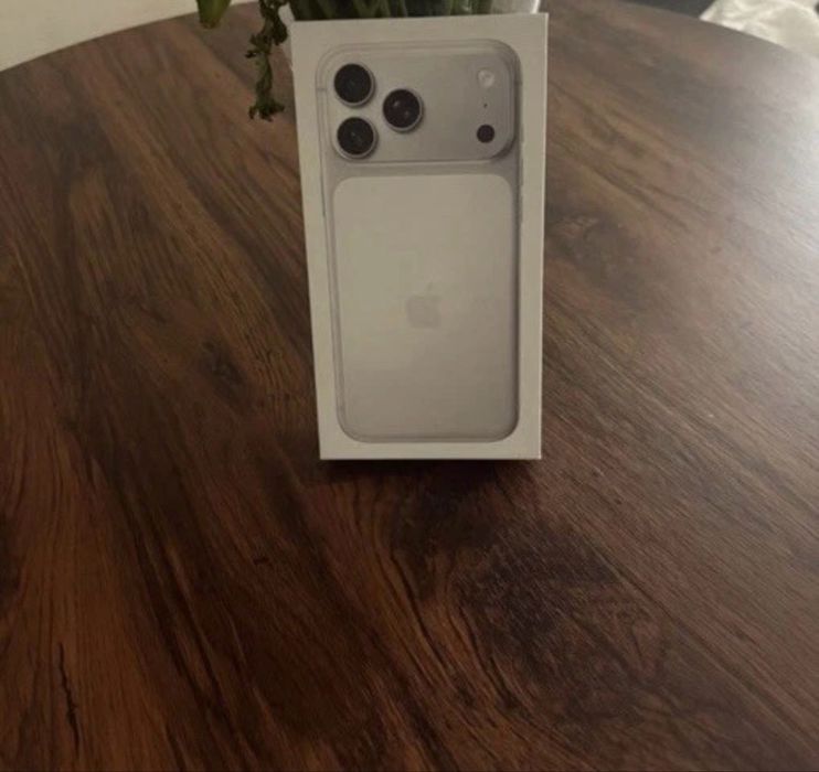 iPhone 17 Pro MAX,2 Tb,Silver,Neactivat,Liber in orice retea !