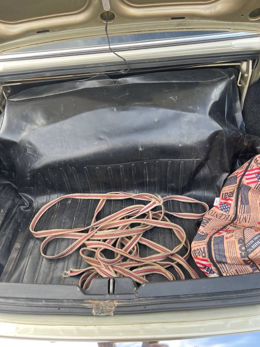 Volga 31105 sotiladi yili 2005