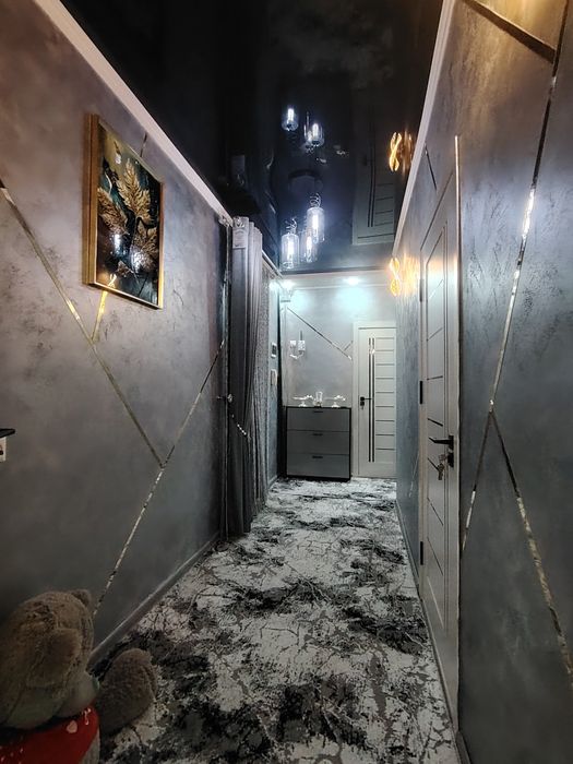 Сотилади Таронада 3 хоналик