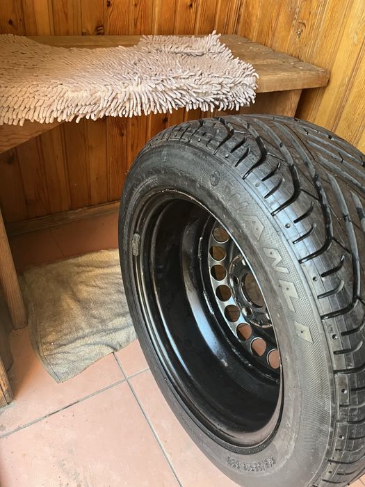 Запаска с резиной новый