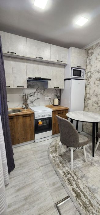 Продажа своя 1 ком. евро-квартира на Максим Горького.