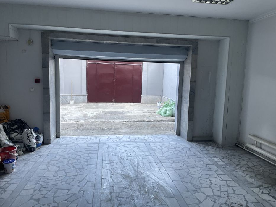 В аренду офисы в центре Мирабад район от 1 млн сум . , гараж , стоянка