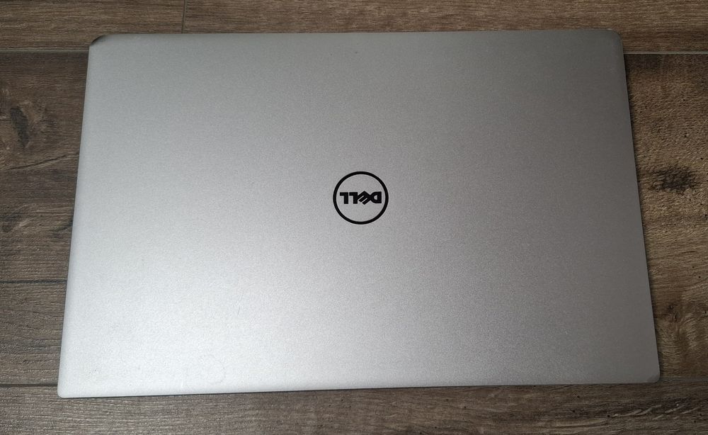 Лаптоп Dell XPS 13 9360 Нова Батерия