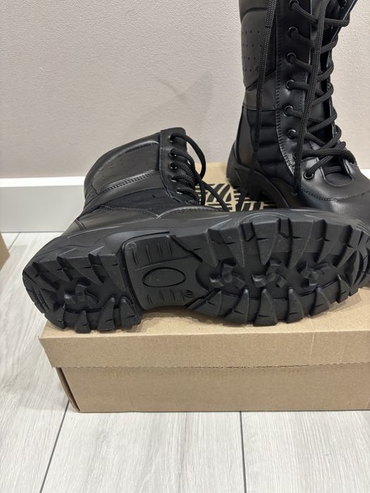 Берцы кожаные летние