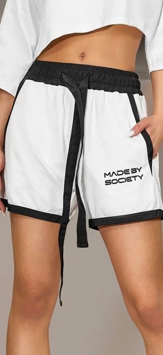 Pantaloni scurti  made by society