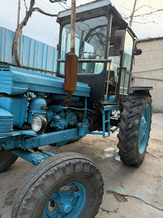 Продаётся трактор т 28 х4