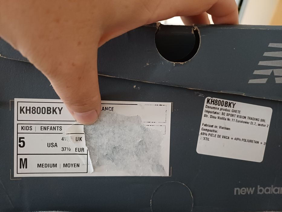 Ghete New Balance mărimea 37,5