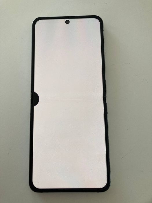 Samsung Z flip5 256гб