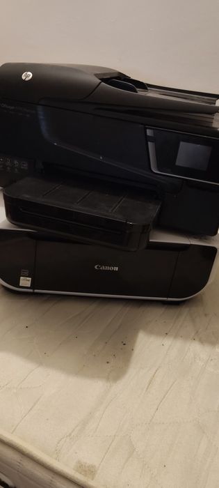 Imprimanta Canon și HP