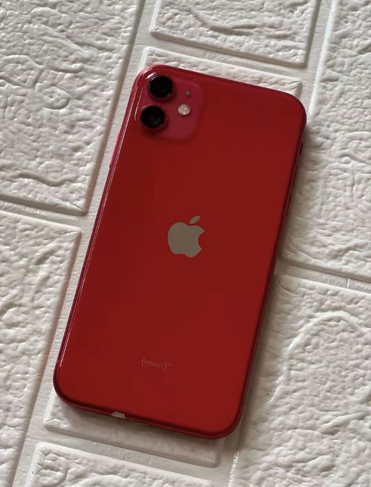 Продам Iphone 11