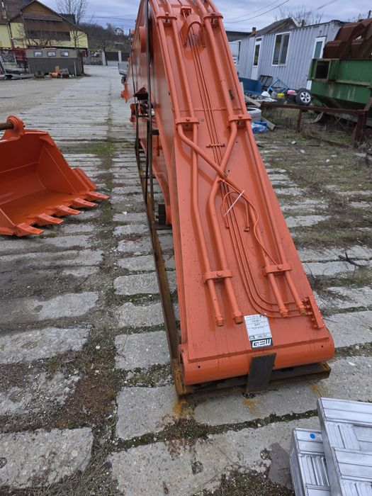 Vand Brat Lung Excavator Hitachi (long reach)