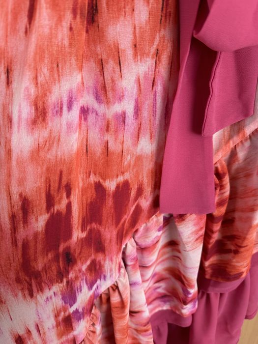 Бутикова дамска рокля - размер XS-S