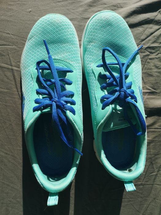 Skechers Bobs memory foam vernil