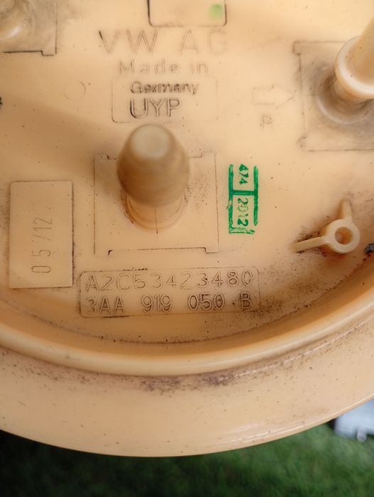 Pompă combustibil Vw Passat B7, 1.6tdi