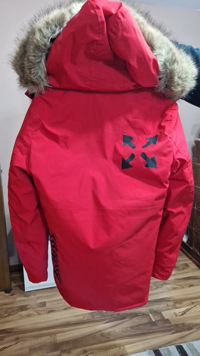 Geaca iarna îmblanita