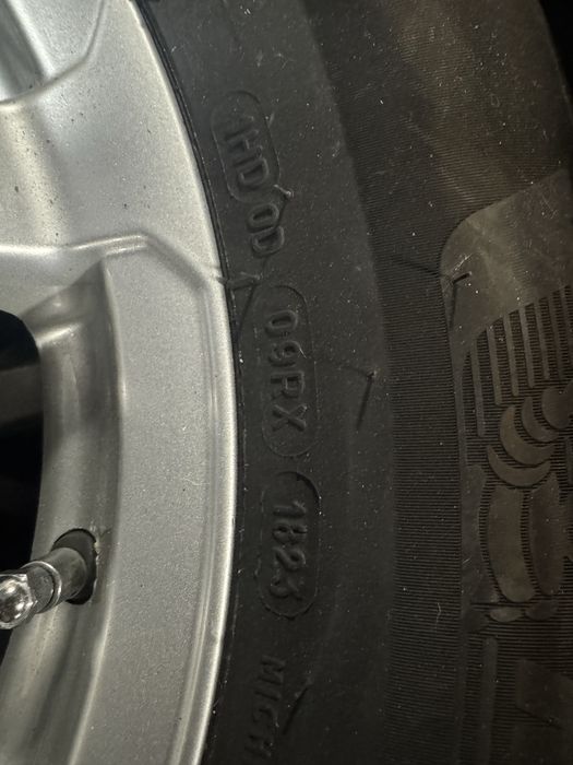 jante nissan qashqai  sau duster 215 65 16 - cauciucuri iarna