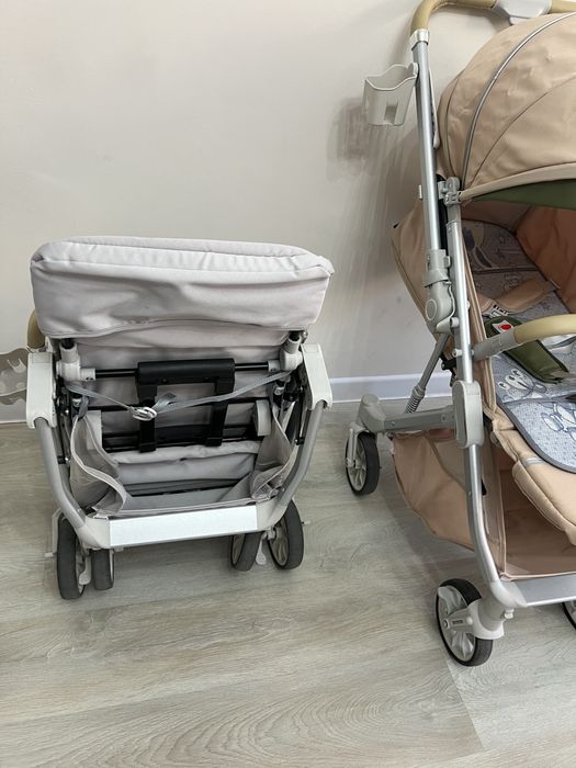 Детская коляска для близняшок