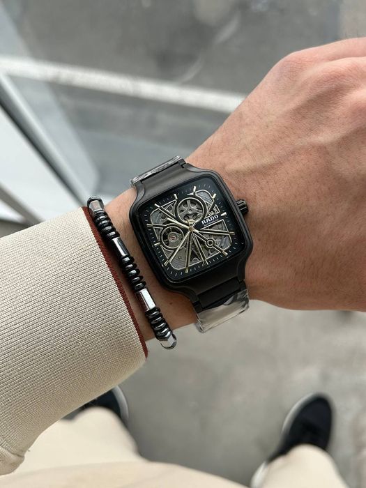 Часы оригинальные год гарантия каспий ред