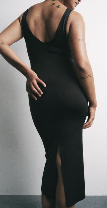 Rochie cu dantela Zara