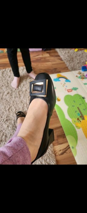 Pantofi din piele noi mărimea 35