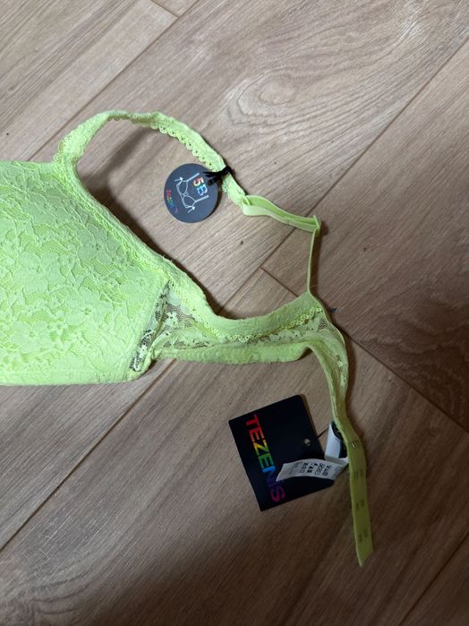Sutien verde lime cu dantela Tezenis
