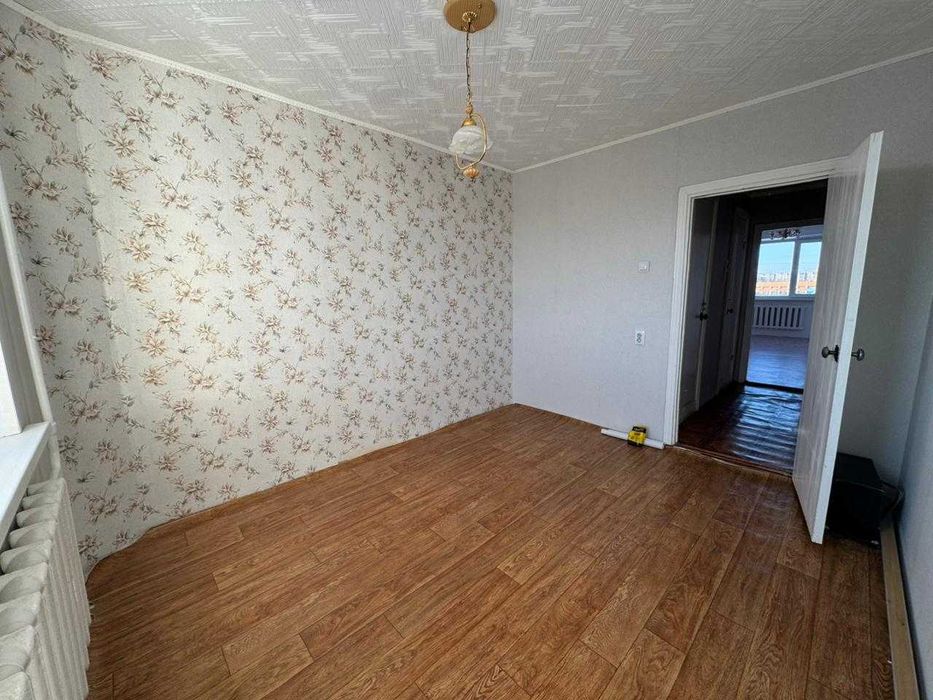 продам 3х комн. квартиру район КЖБИ,