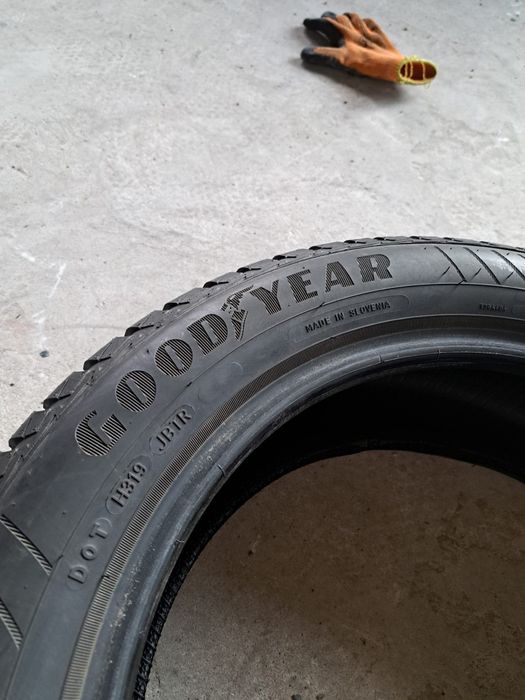 2 anvelope Allseasons 195 55 r16 Goodyear