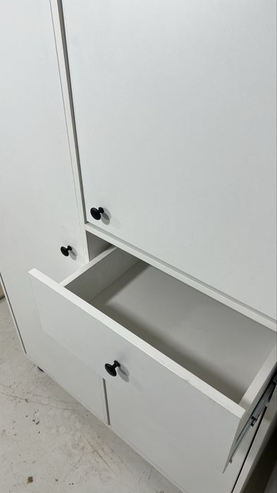 Дизайнерский Шкаф  IKEA