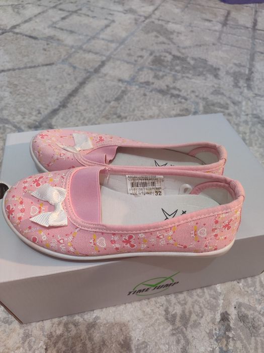 Продам балетки детские