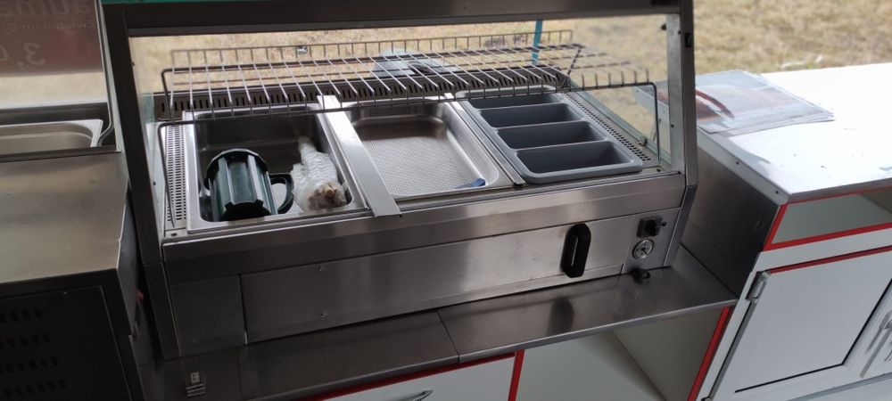 Vând, închiriez sau schimb auto fast food