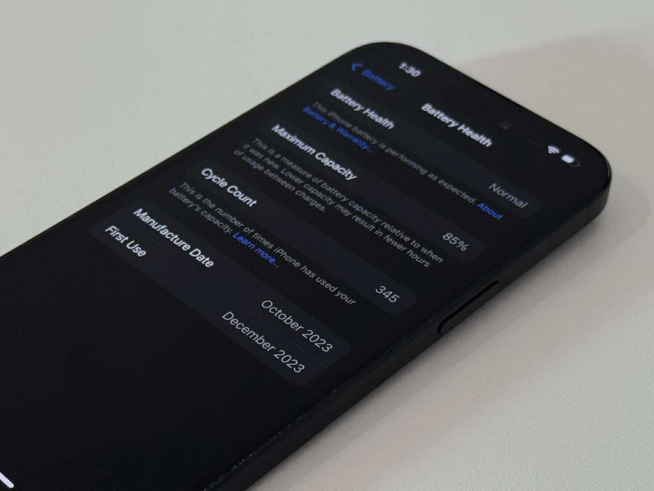 Бартер! iPhone 15 Black (Черен)