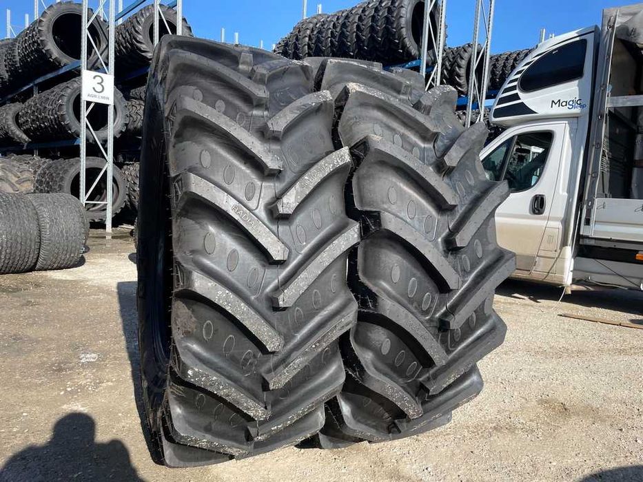 580/70R38 BKT AGRIMAX Cauciucuri noi Radiale tractor spate