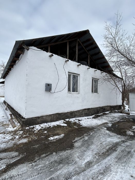 Үй сатылады 6 дачада