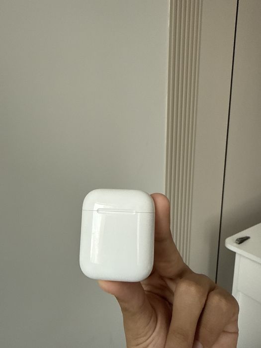 Apple AirPods 2.