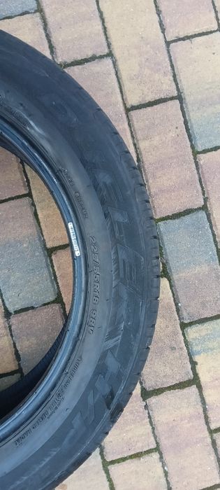 Bridgestone 225/55 r 18