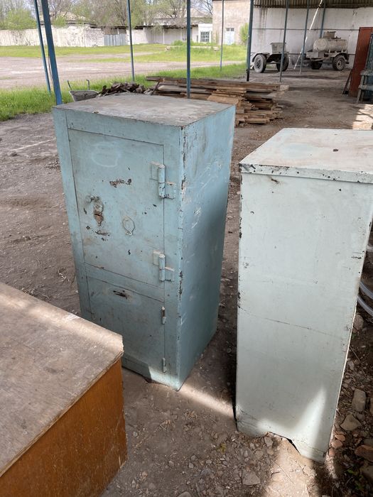 Продаются сейфы