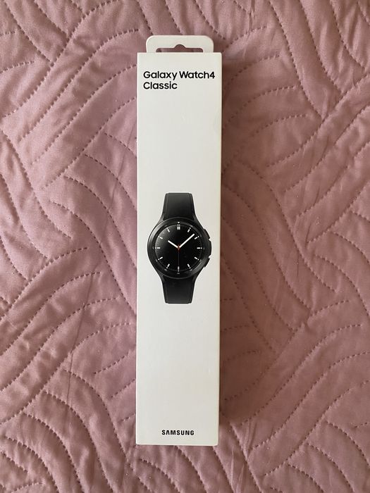 Смарт часы Samsung Galaxy Watch4 classic