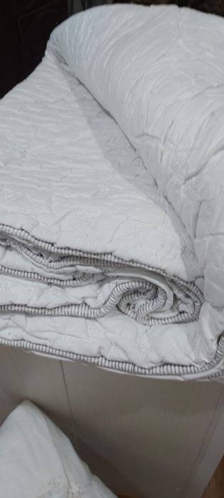 Одеяла разные дешёво