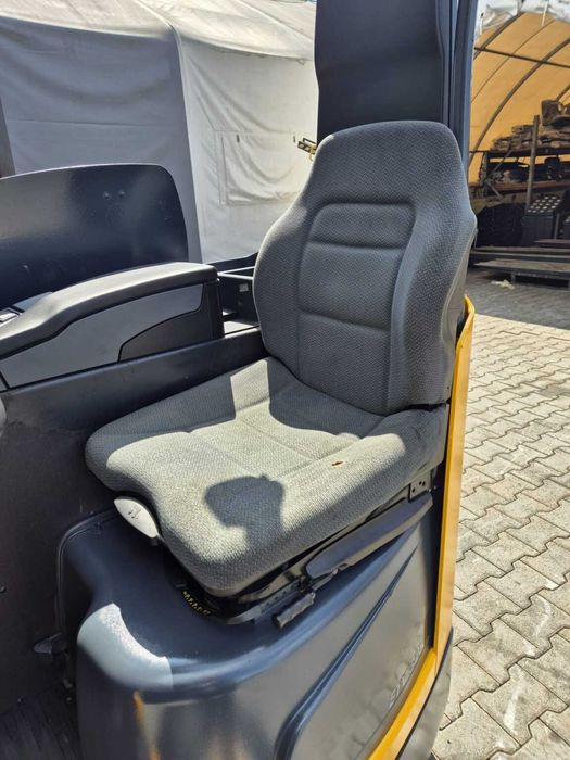 Electro rich Jungheinrich ETV 325, BATERIE 2019, Catarg triplex