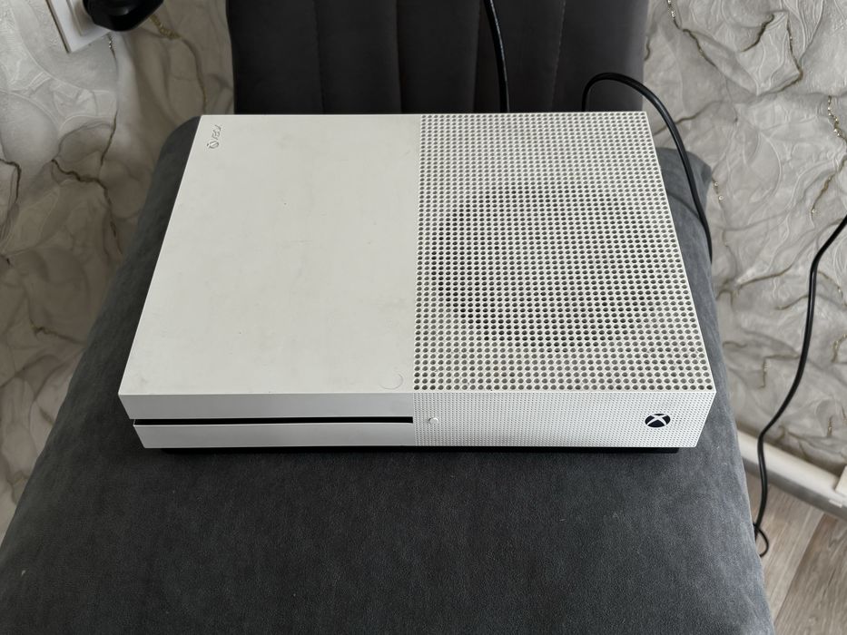 Приставка X box one s