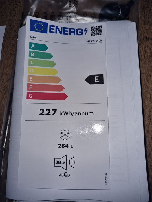 Lada frigorifica beko nou 284 litrii!