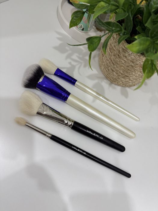 Продаю набор кистей для макияжа