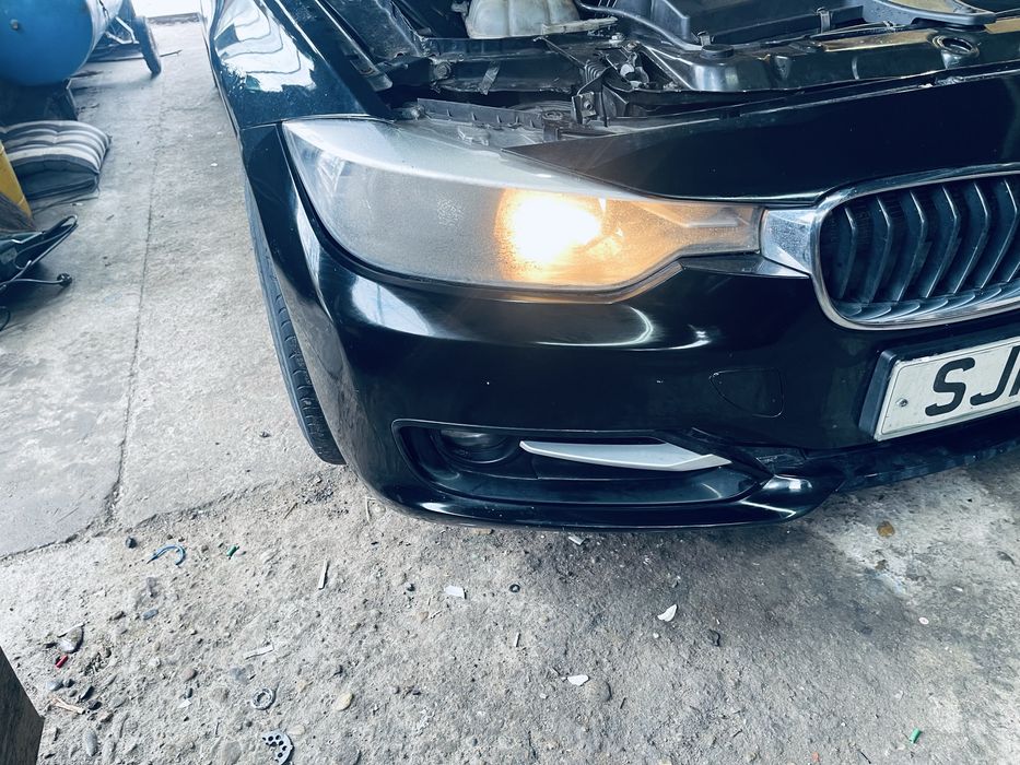 Dezmembrez bmw f30 nu mai e dispobila capota